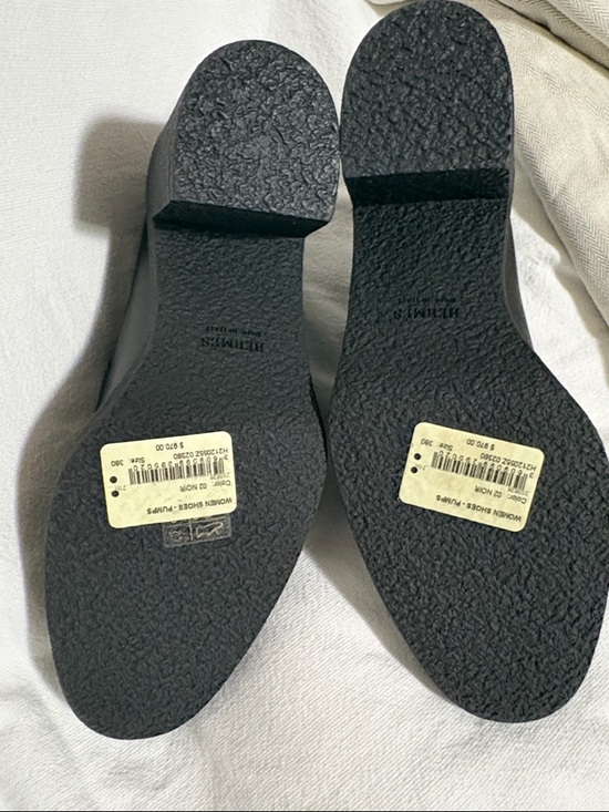 Hermes Black Leather Women's Classic Penny Loafers- Escarpins Didi 70. - Picture 4 of 5